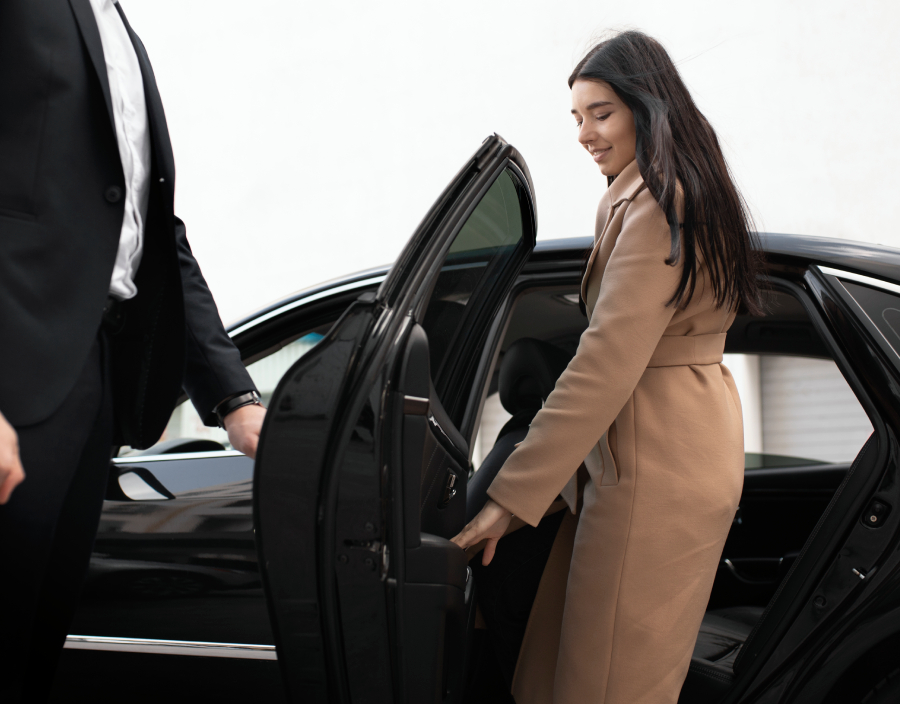 VIP Transportation Barcelona: disfruta de la feria inmobiliaria The District sin perder ni un minuto