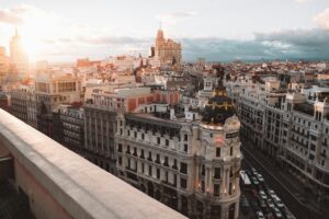 Madrid at full speed: transport and concierge in Madrid for Formula 1, the fashion calendar and the major corporate gatherings